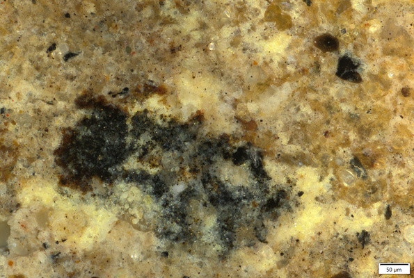03 black over yellow_manganese outer side of heel.tif